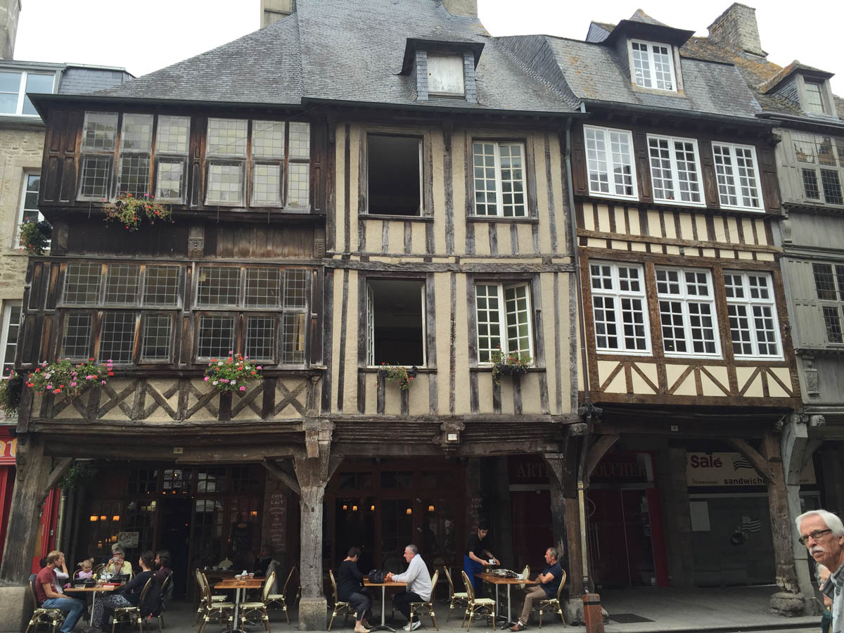 Dinan