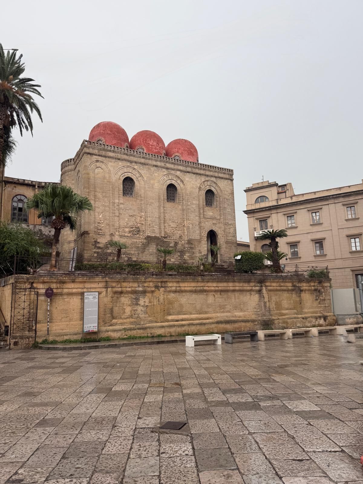 Palermo - Piazza Bellini